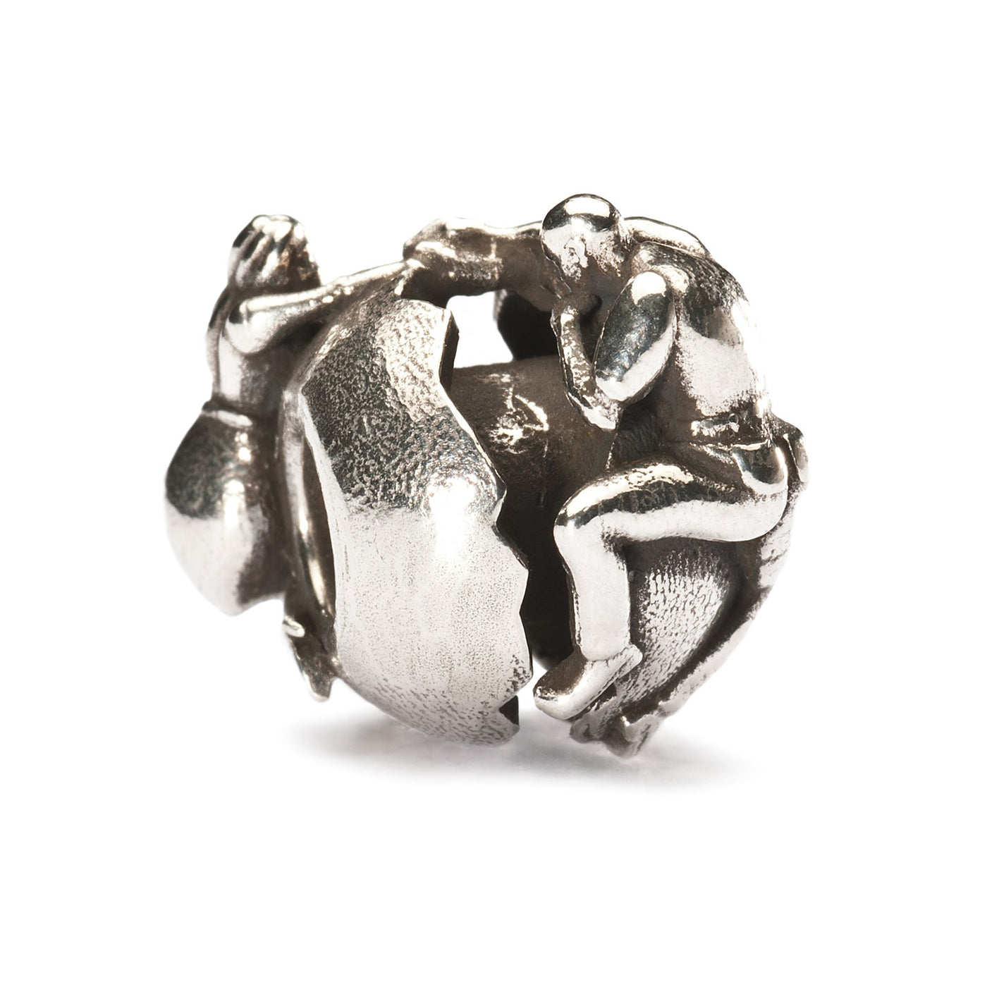 Holding on to love Bead