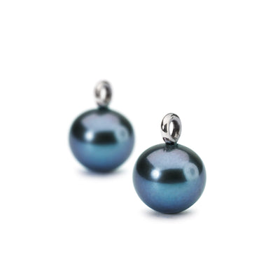 Peacock Pearl Round Drops with Silver Hooks - Trollbeads Canada