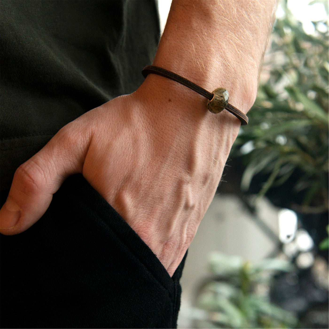 Single Leather Bracelet, Brown - Trollbeads Canada