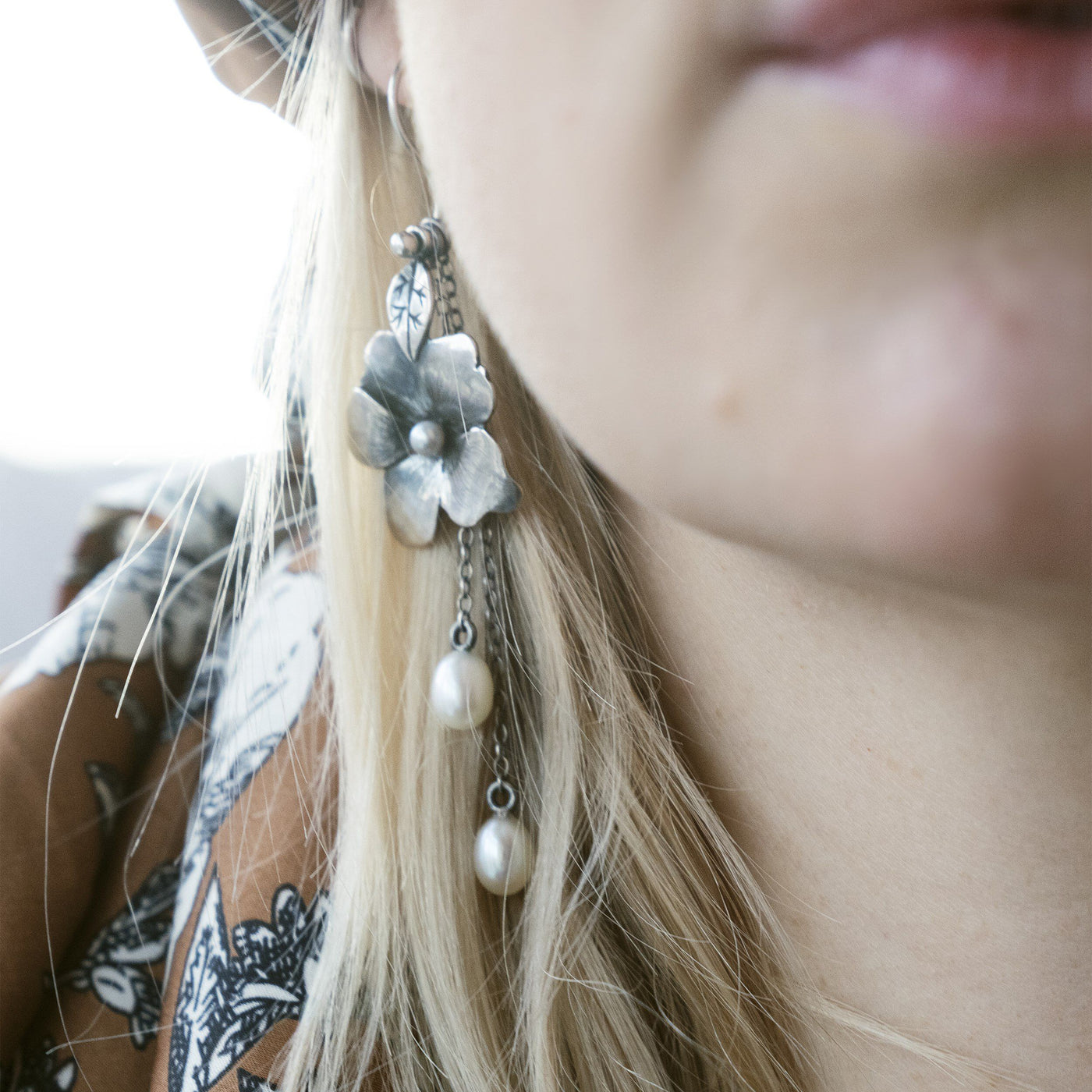 Flower Freedom Earrings - Trollbeads Canada